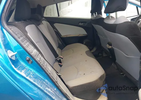 2022 Toyota Prius Le z USA, uszkodzony, nr VIN JTDKAMFU6N3155164